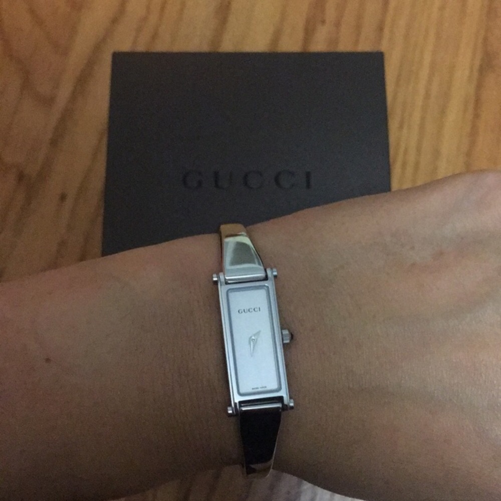 GUCCI 1500 L watch